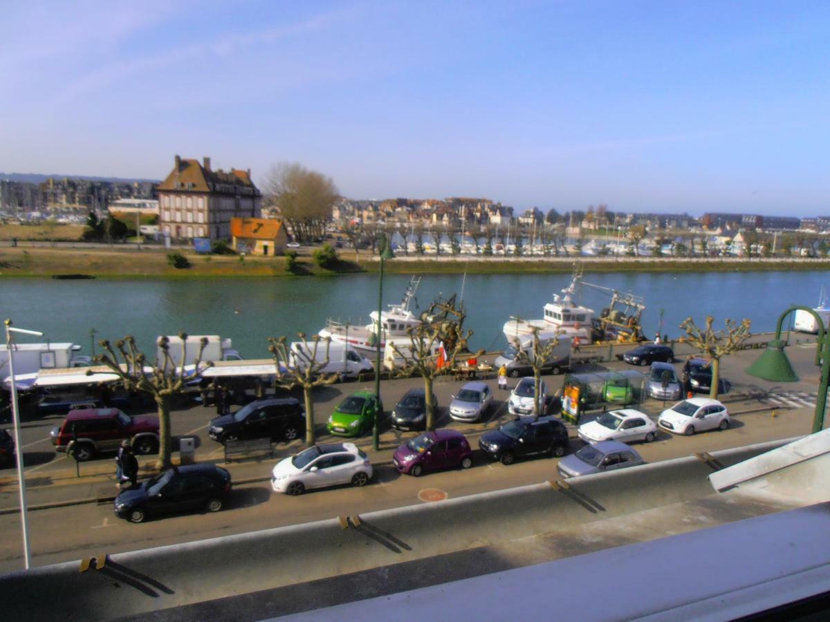 Au 112 Bis Daire Trouville-sur-Mer Dış mekan fotoğraf